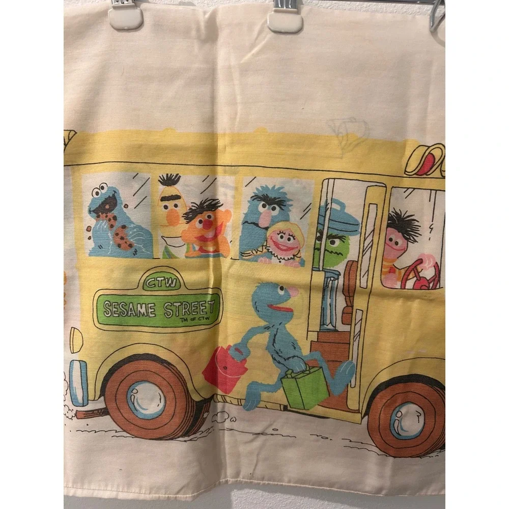 Vintage Sesame Street‎ School Bus Pillowcase Big Bird Cookie Monster Grover